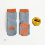 Chaussette enfant, parfaite pour la maison et les jeux