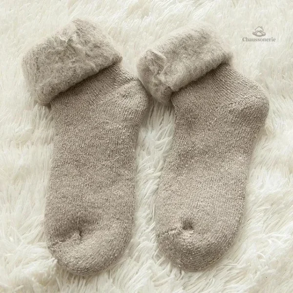 Chaussette femme, alliée contre le froid