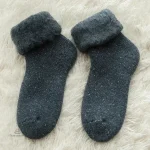 Chaussette chaude pour femme, style et confort