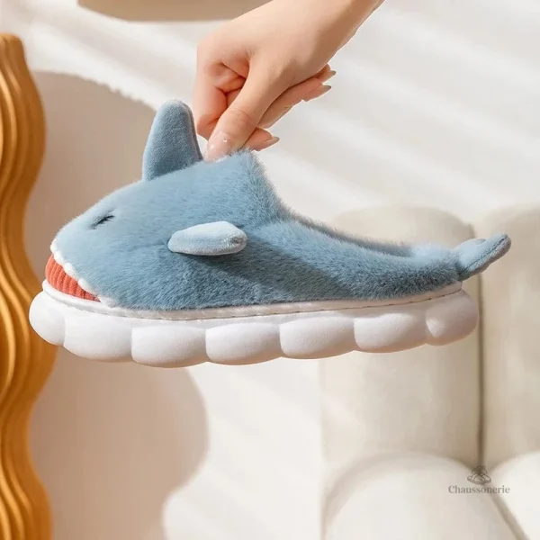 Chausson ludique femme requin