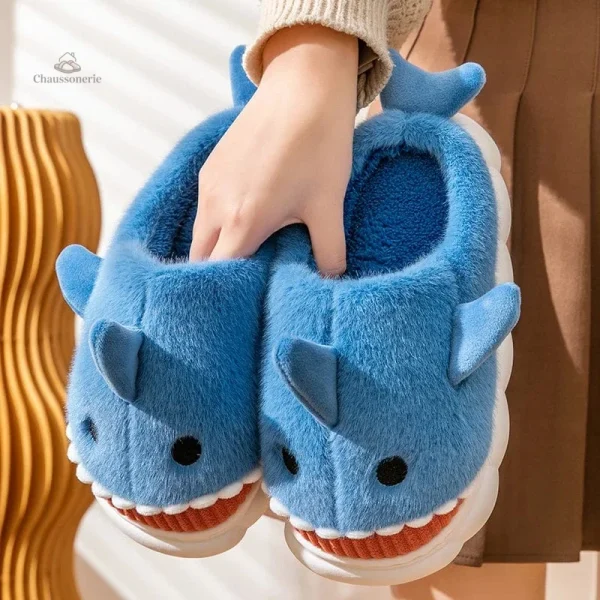 Chausson Animal Femme Requin - vue 5