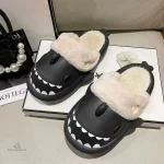 Chausson Femme Requin - Parfait pour la maison