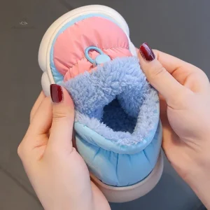 Chaussons doux et colorés pour enfants