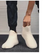 Botte homme en chausson, chaleur et confort