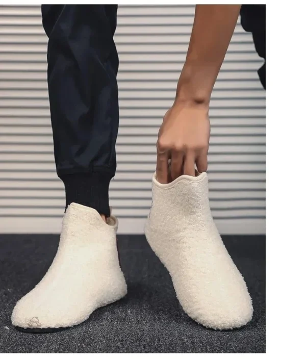 Botte homme en chausson, chaleur et confort