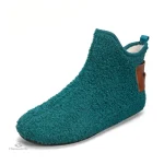 Chausson homme avec design de botte pratique