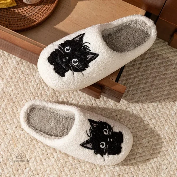Chaussons chat femme confortables pour l'hiver