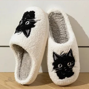 Chaussons femme en peluche avec motif de chat