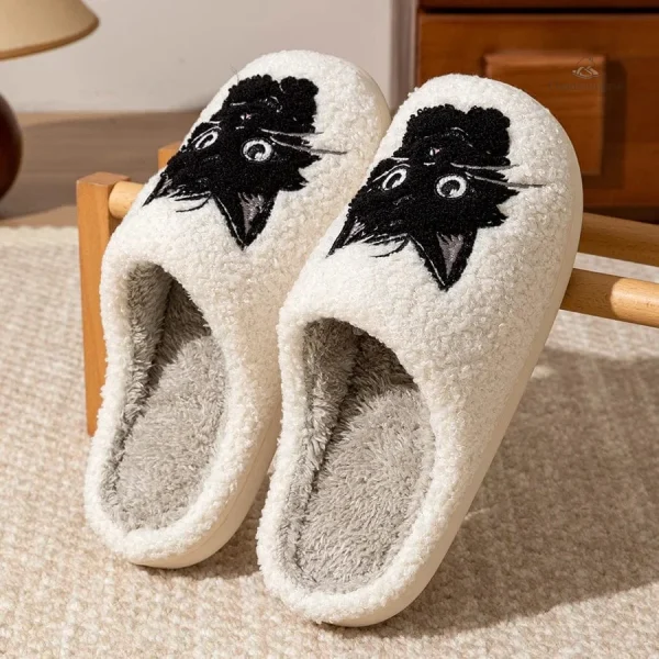 Chaussons d'hiver femme avec design de chat amusant