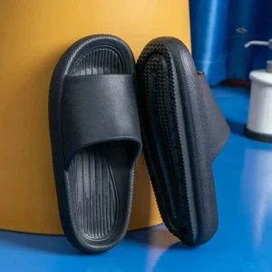 Claquettes confortables pour hommes et femmes