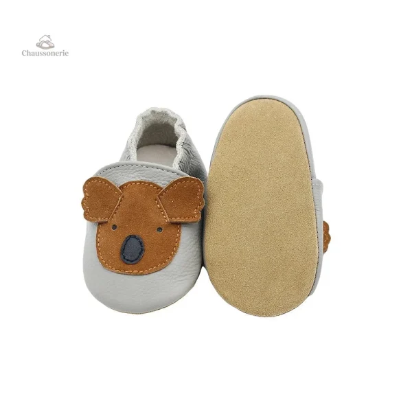Chausson cuir avec motifs ludiques