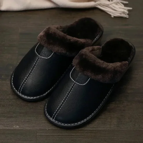 Chausson élégant en cuir synthétique pour homme