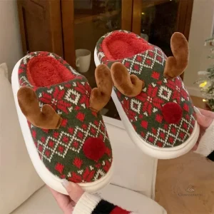 Chaussons femme avec design renne pour les fêtes