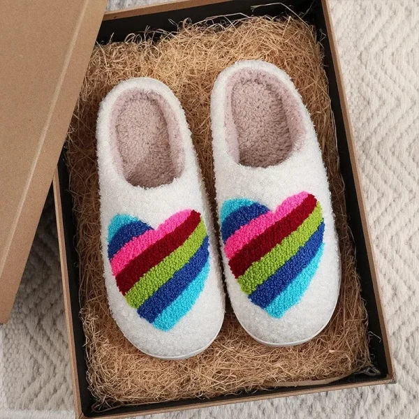 chausson-douillet-pour-femme-coeur-colore-1 Chausson Douillet Femme Cœur Coloré