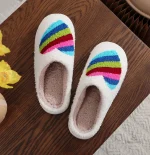 Chausson Femme chaleureux avec design coloré