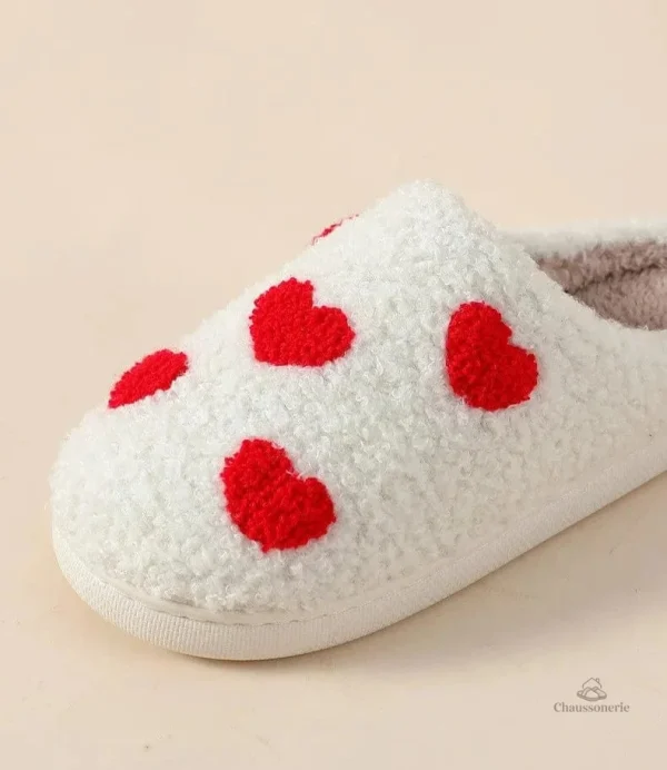 Chausson Femme Hiver doux avec motif de petits coeurs
