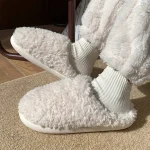 Chausson Doux et Chaud pour Femme - vue 2