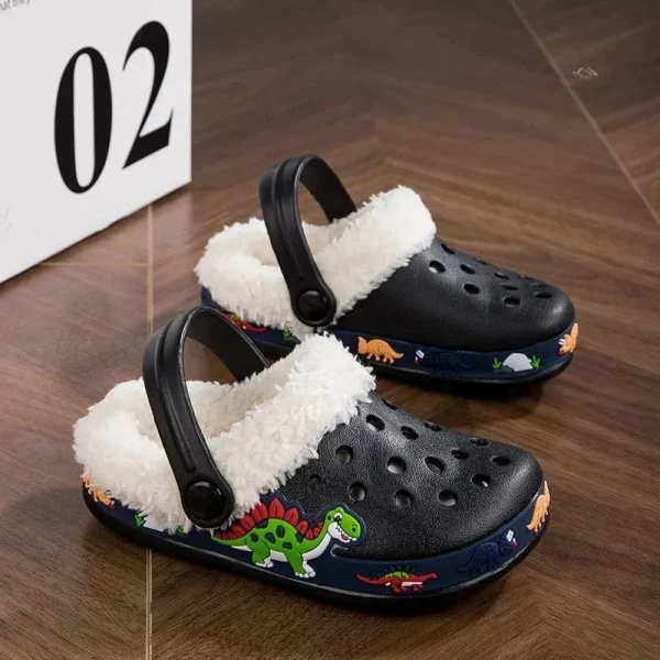 Chaussons enfants faciles à enfiler pour garçons