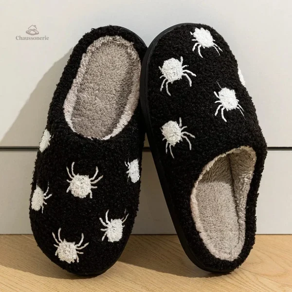 Chaussons originaux pour femme avec motif araignée
