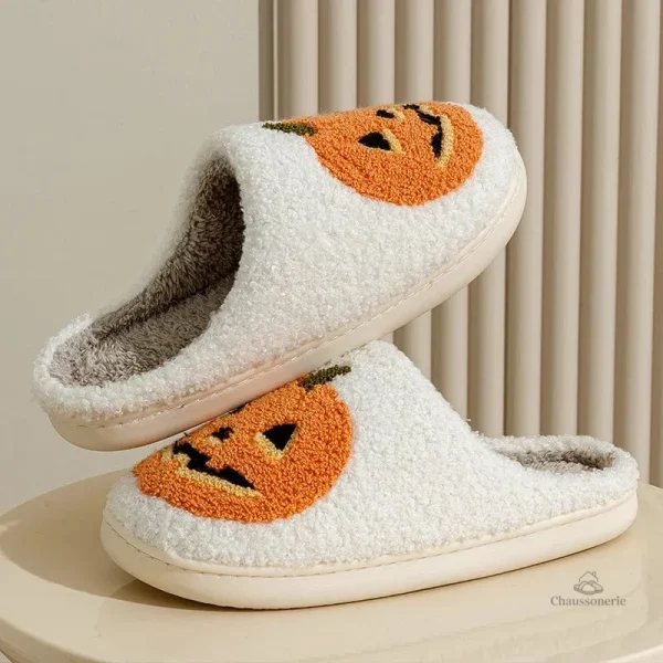 Chausson confortable femme, couleur blanche, motif unique