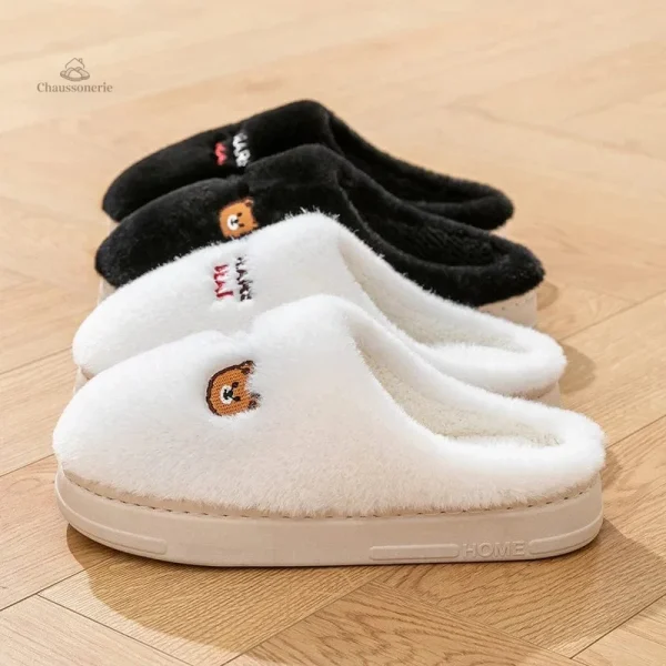 Chausson Hiver Femme avec motif ourson mignon