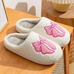 Chausson doux pour femme avec un joli nœud