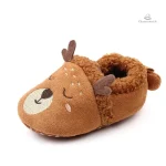 Chausson fourré bébé en forme de chat