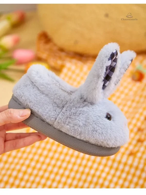 Chausson fourré pour fille, style et confort réunis