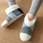 Chausson fourré pour femme, parfait pour la maison
