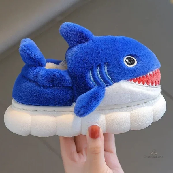 Chaussons garçon ludiques et confortables