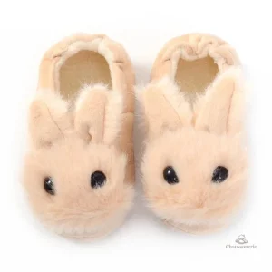 Chaussons enfant, motif lapinou, parfait pour la maison