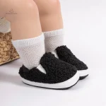 Chausson bébé en tissu respirant