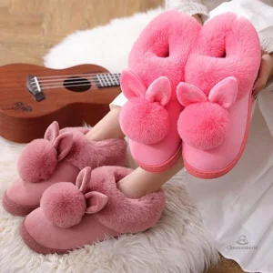 Chaussons femme en forme de lapin doux et moelleux
