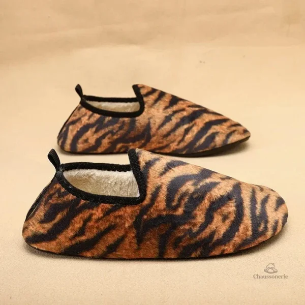 Chausson moderne à motif zébré