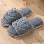 Chausson cœur femme pour la saison froide