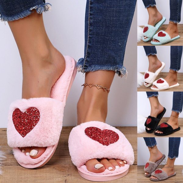 Mule d'hiver féminine avec design cœur