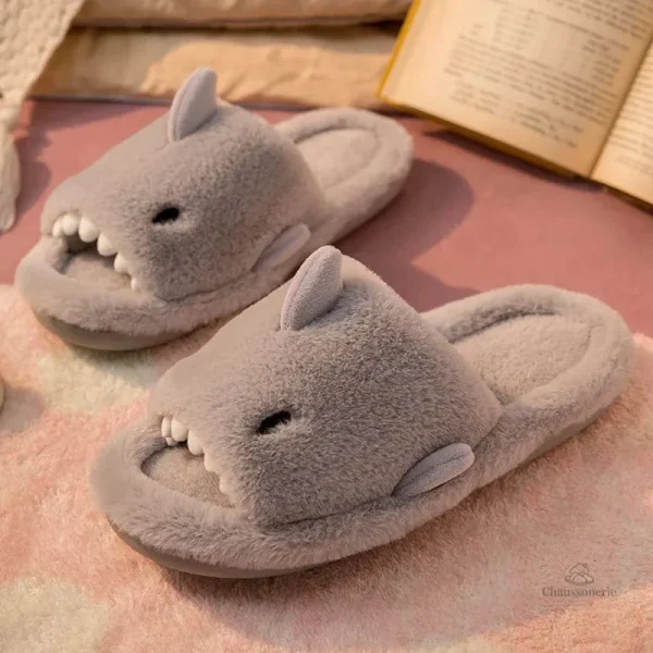 Chaussons Originaux Femme motif Requin