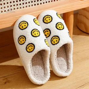 Chaussons originaux Smiley en coloris jaune