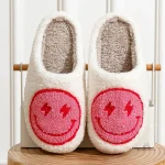 Chaussons originaux femme avec design Smiley