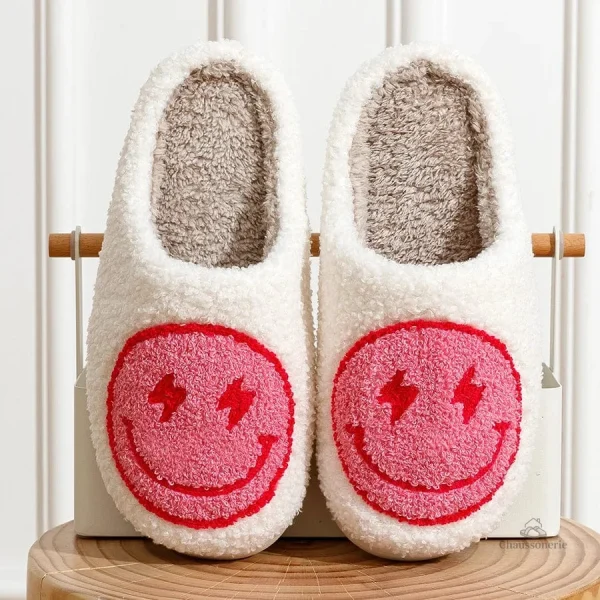 Chaussons originaux femme avec design Smiley