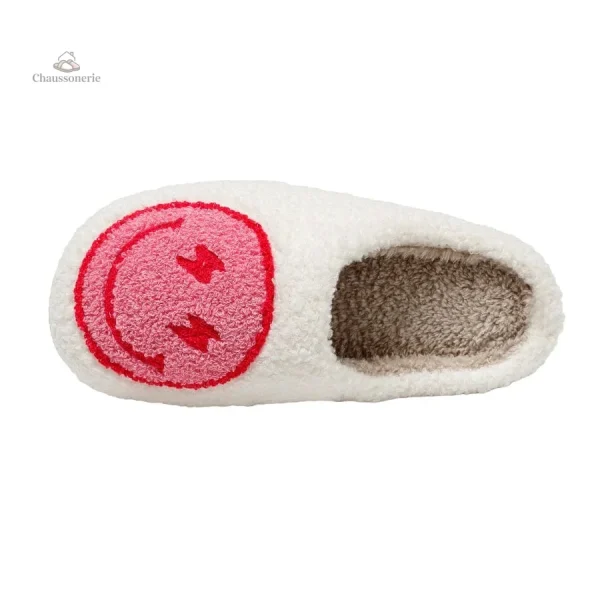 Chaussons originaux en rose, parfaits pour la maison
