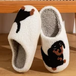 Chausson homme teckel, style ludique et confortable