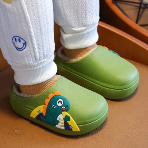 Chaussons Garçon colorés et ludiques pour le quotidien