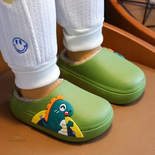 Chaussons Garçon colorés et ludiques pour le quotidien