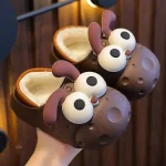Chaussons ludiques pour les petits garçons