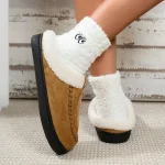 Chaussons fourrés à la mode pour femme