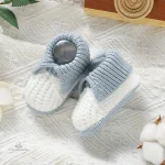 Chaussons bébé en crochet fait main