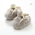 Chaussons souples antidérapants pour petits pieds