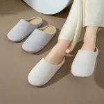 Chaussons doux et chauds pour femme