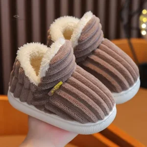 Chaussons enfant en tissu doux pour un maximum de confort